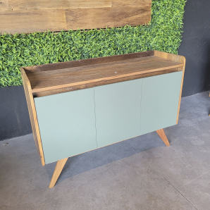 Arcaz Buffet Retrô em Peroba Rosa 1,20m
